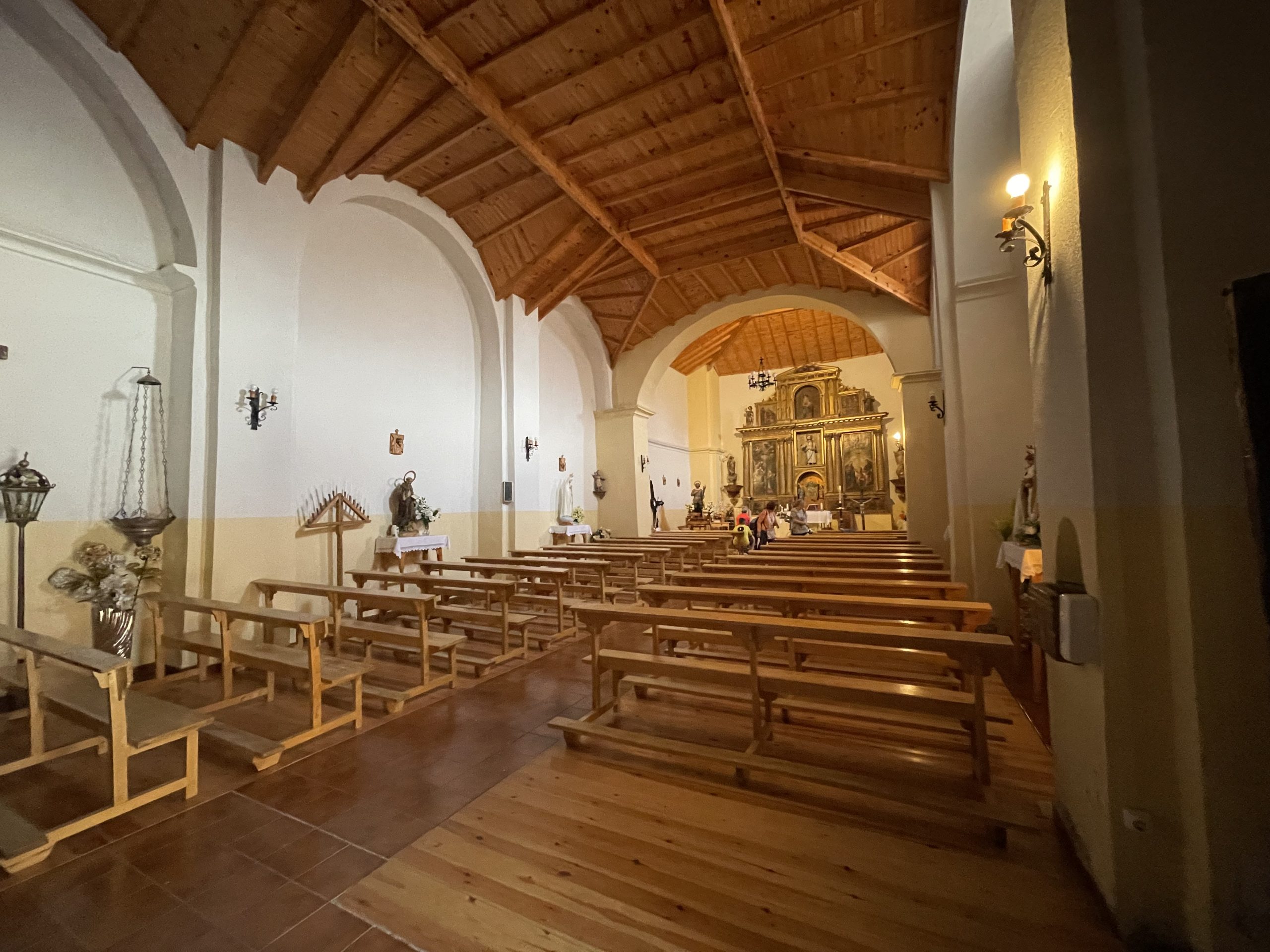 L’interno della chiesa