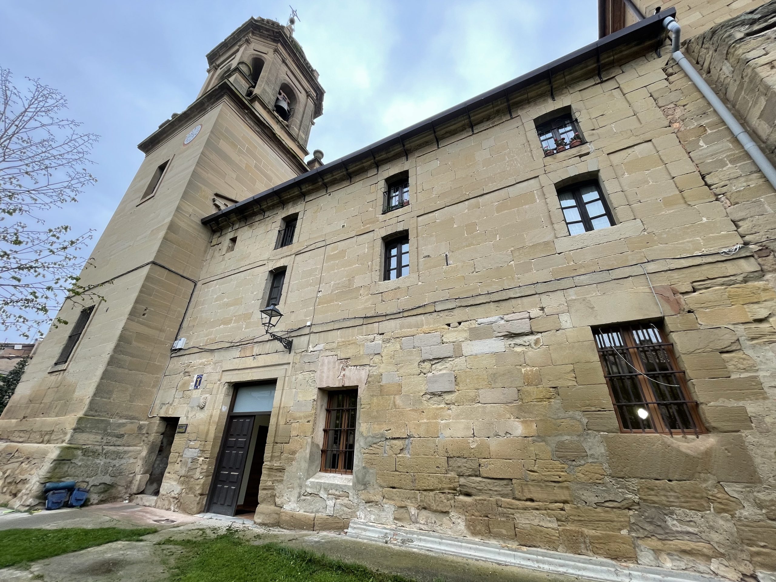 L’albergue nella chiesa